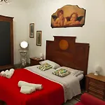 Casa In Palazzo Graffeo Sven 公寓