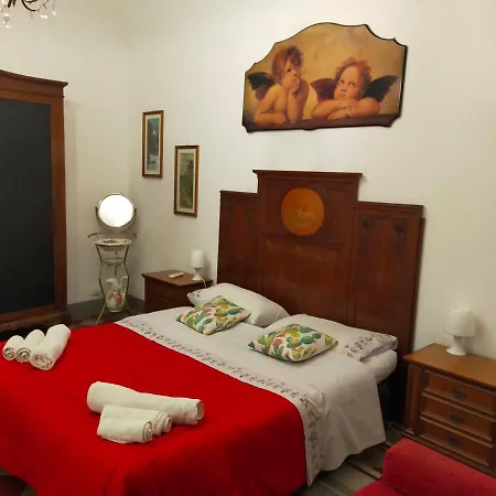 Casa In Palazzo Graffeo Sven Daire